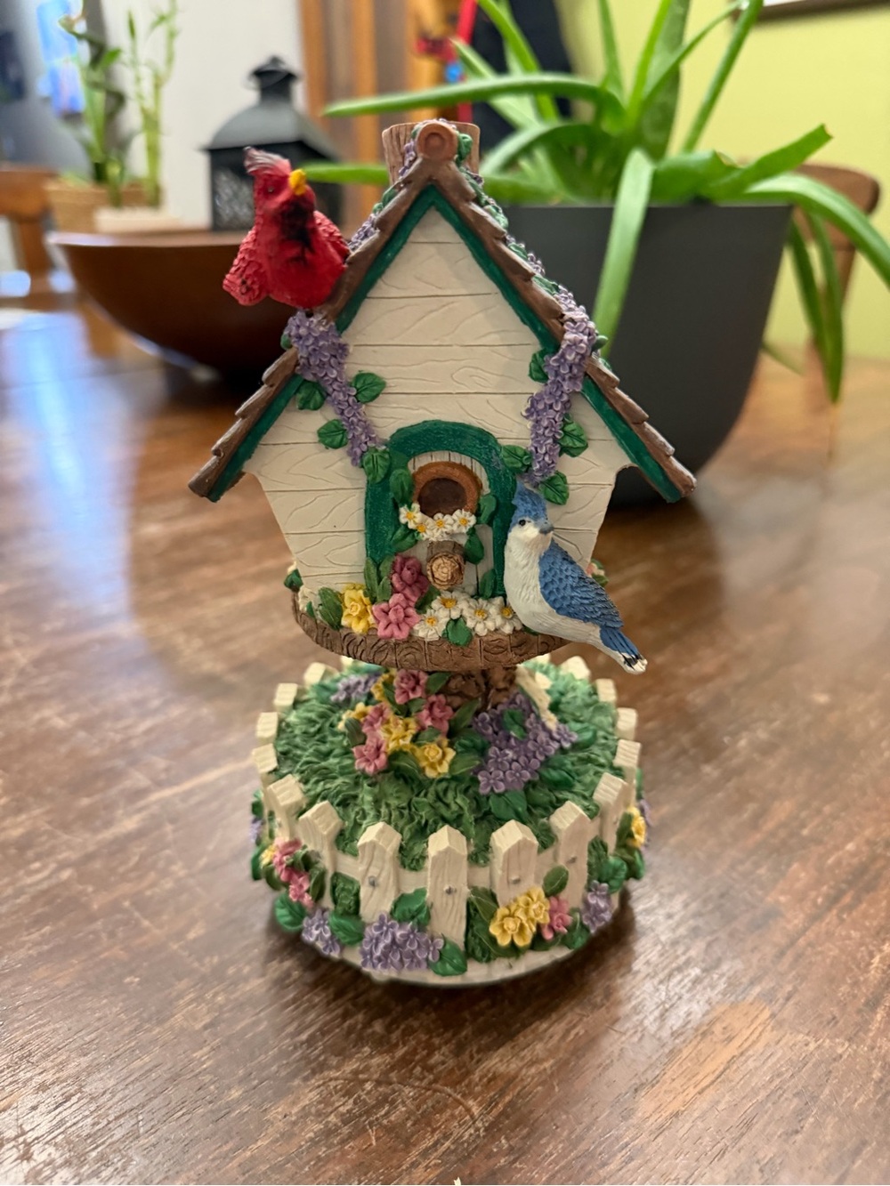 Hand-Painted Decorative Birdhouse Music Box — White with Red & Blue Birds